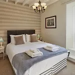 White Horse Farm 3* Pickering