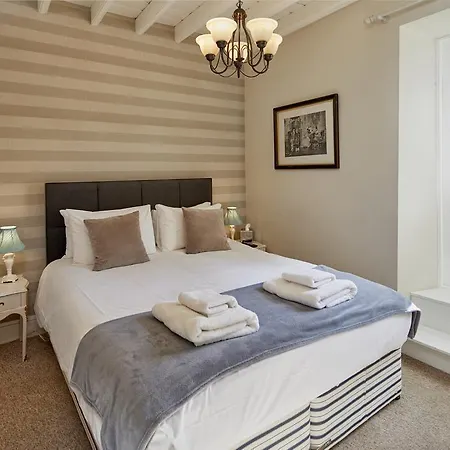 White Horse Farm 3* Pickering