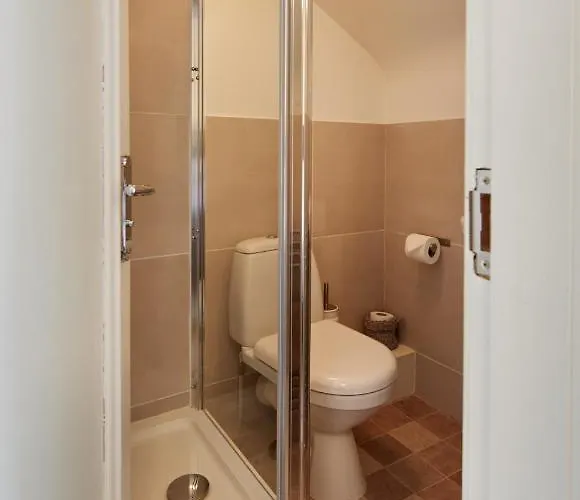 White Horse Farm 3* Pickering