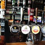 酒店 White Horse Farm 3*